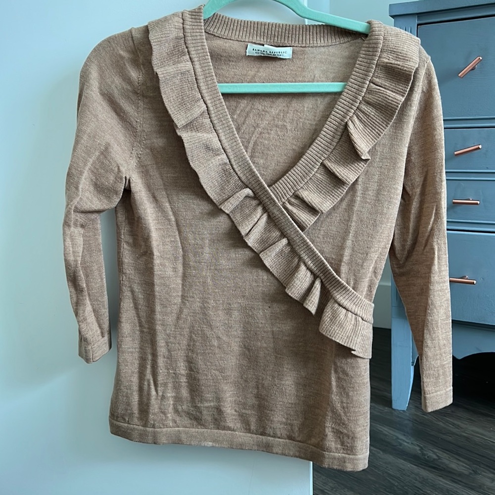 Banana republic sweater